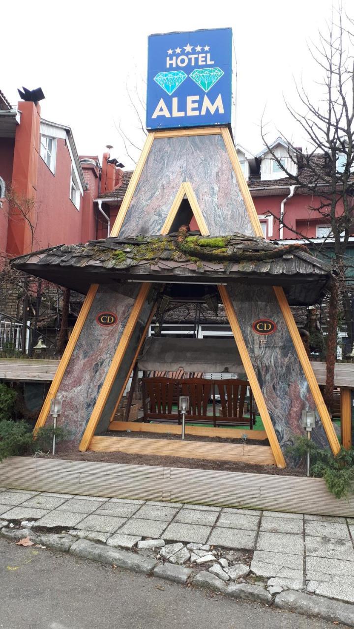 Hotel Alem SJJ Exterior photo